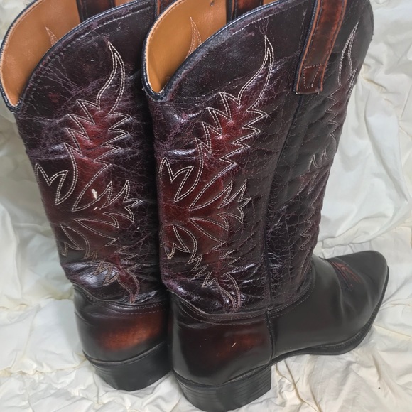 Men’s size 10 1/2 T Texas cowboy boots only $43 - Picture 2 of 5